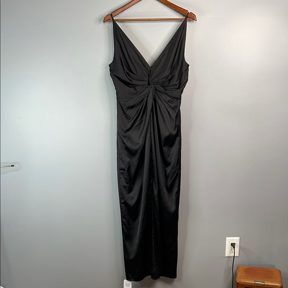 Abercrombie & Fitch NWT Draped Twist-Front Satin Maxi Dress Black Evening M Tall - Picture 14 of 14
